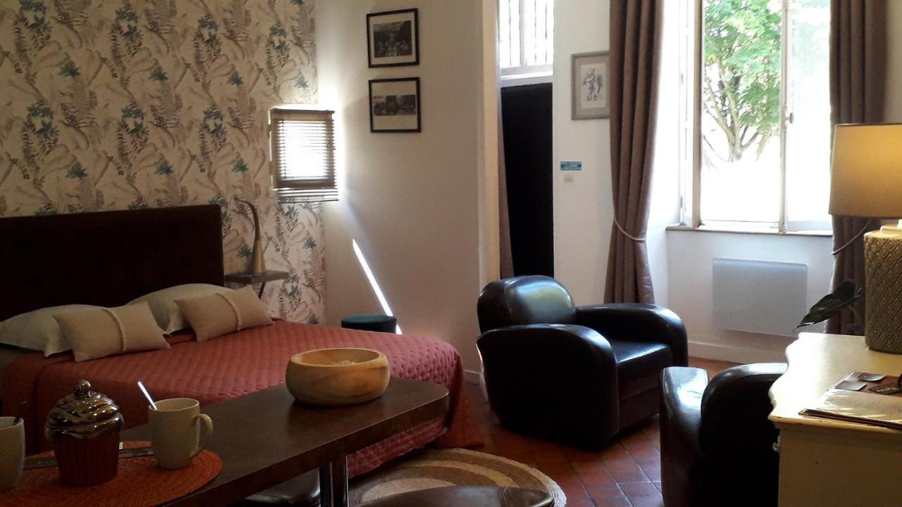 Logis Louisblanc, Muraille Romaine, Lit Queen-Size, Centre Ville Le Mans Exterior photo